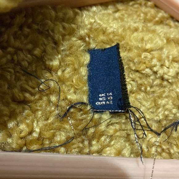 FOREVER21 SHEARLING COAT 🧥 - Picture 9 of 9